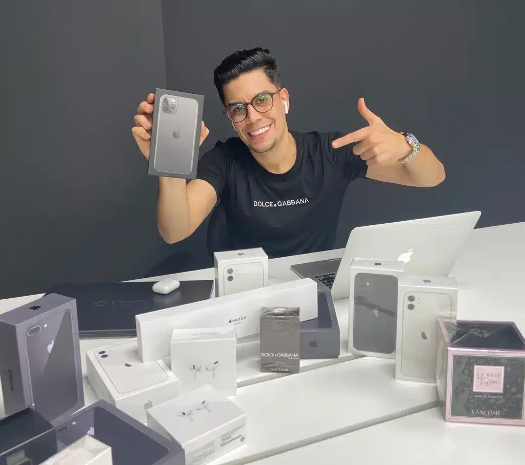 Sorteios mensais de iPhone e MacBook